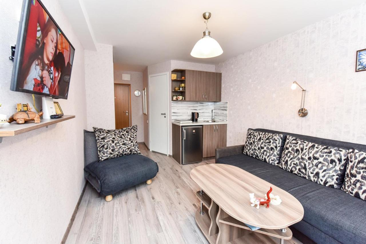 Studio Pluke Palanga Buitenkant foto